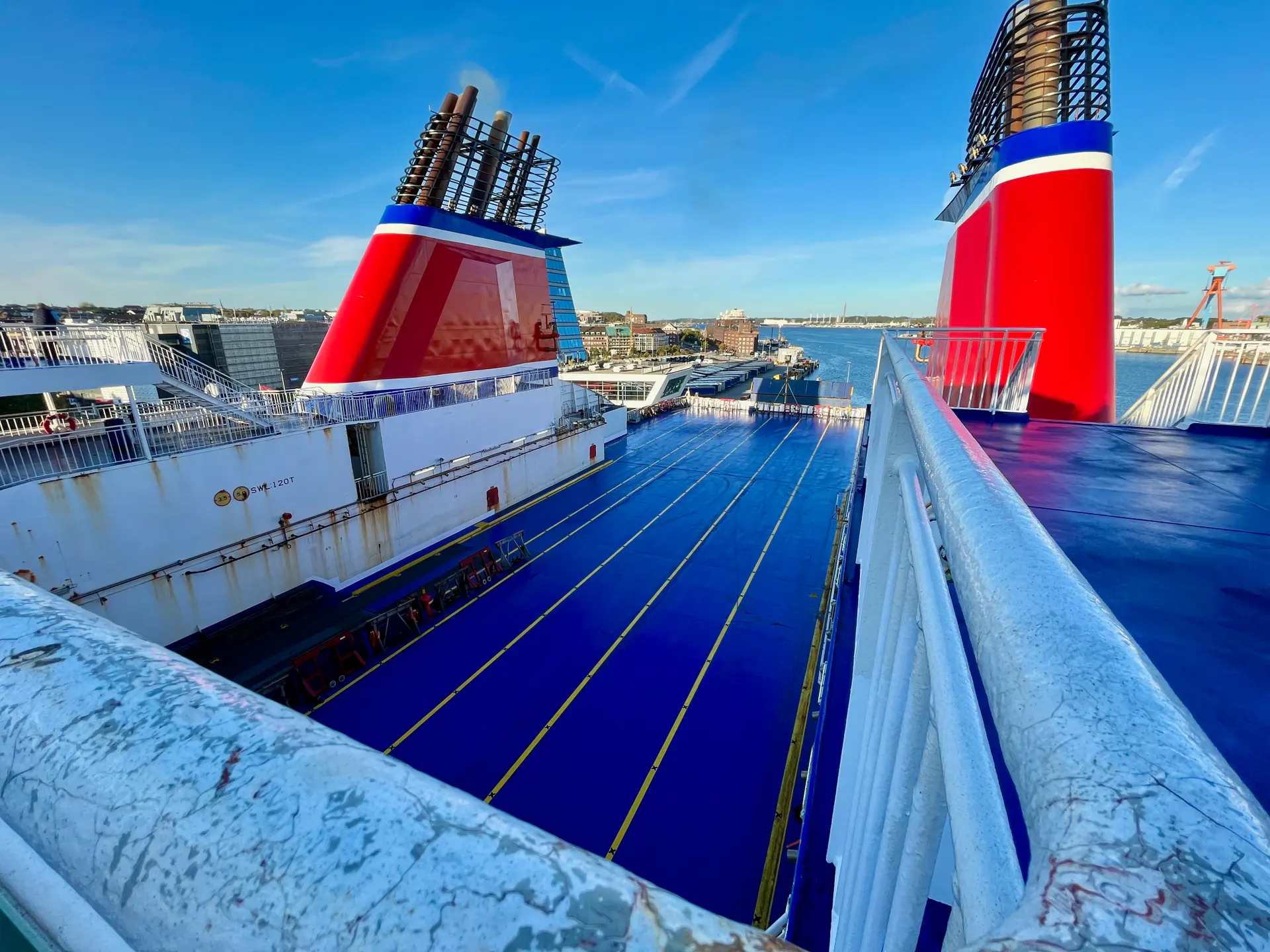 Das PKW-Deck an Bord