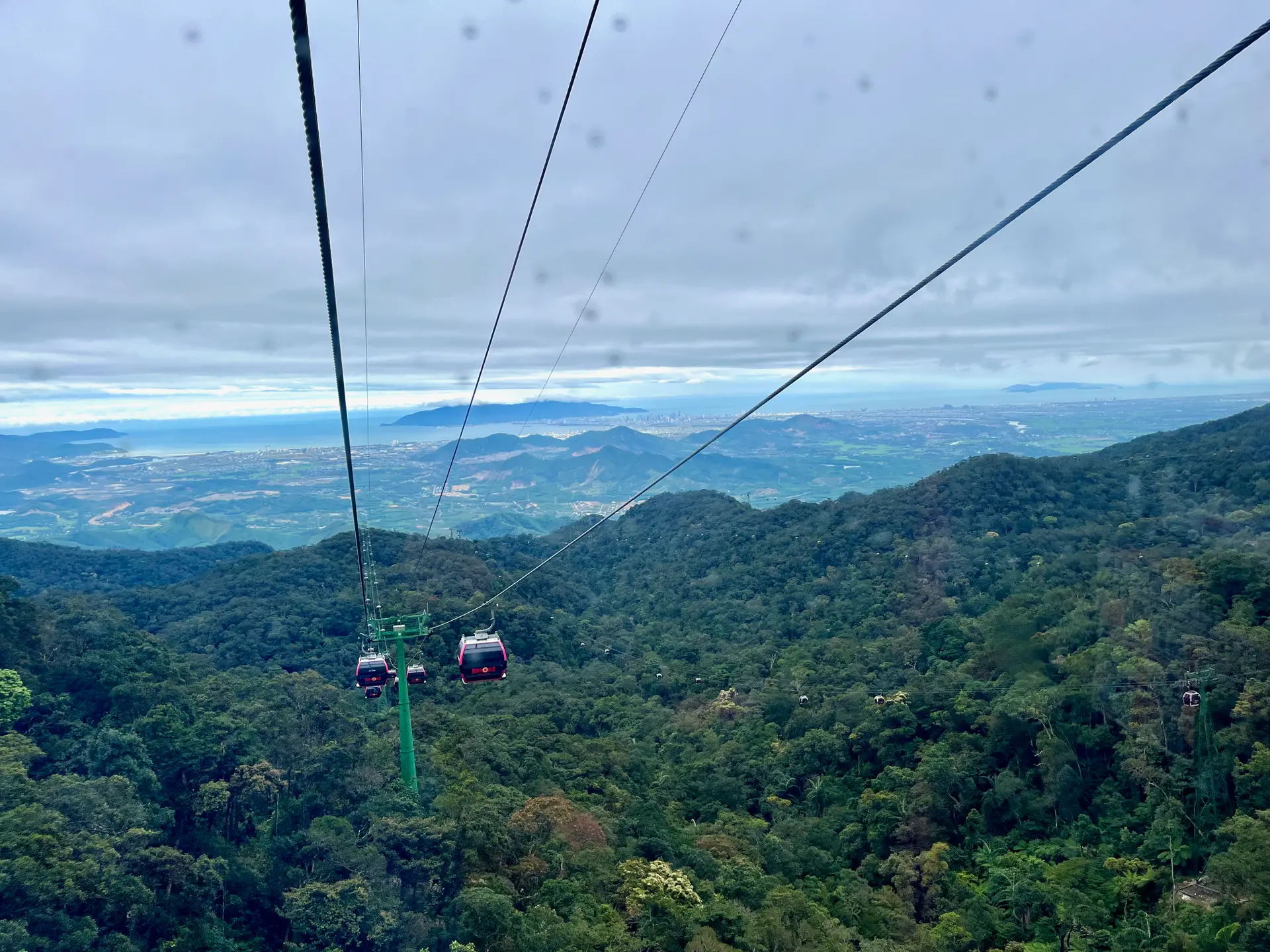 Die laengste Seilbahn der Welt